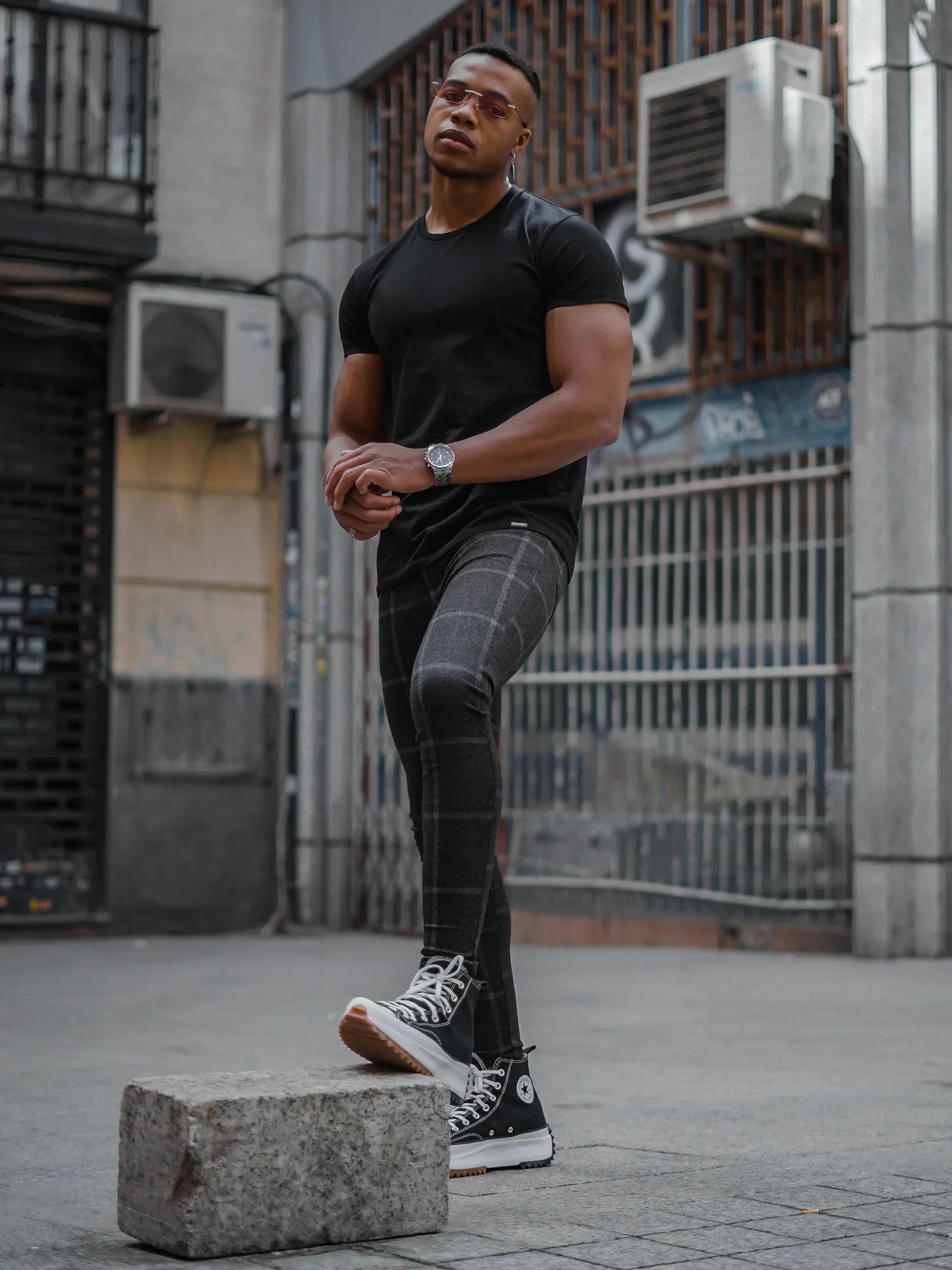 CAMISETA BÁSICA SLIM-FIT PACOTE COM 2