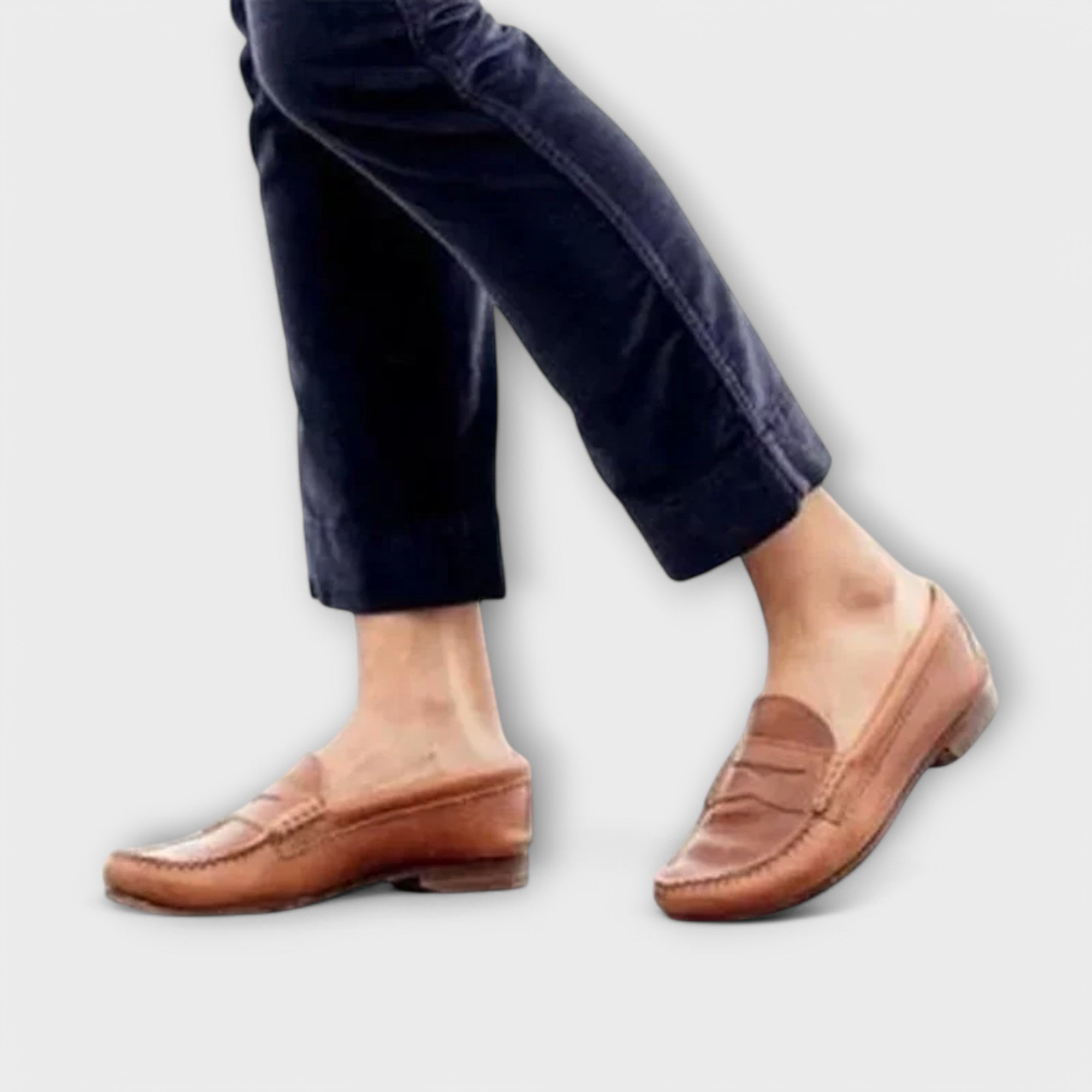 Elegante Sapato Clássico Feminino