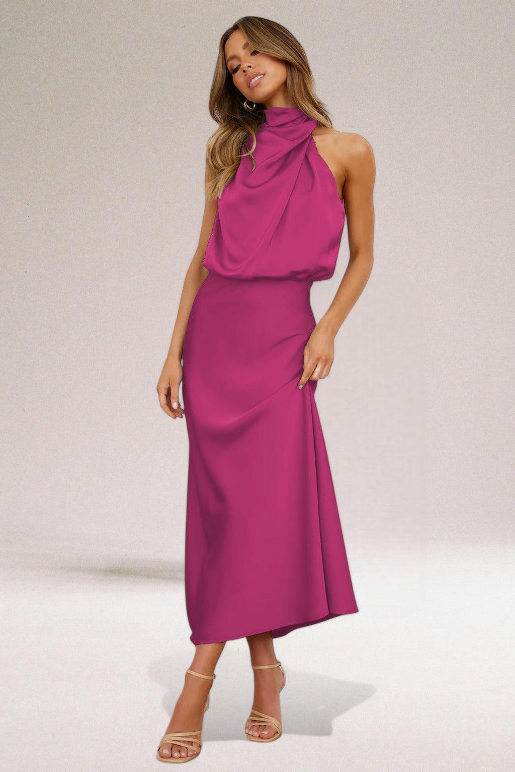 Flavia™ | Vestido glamour em cetim com decote