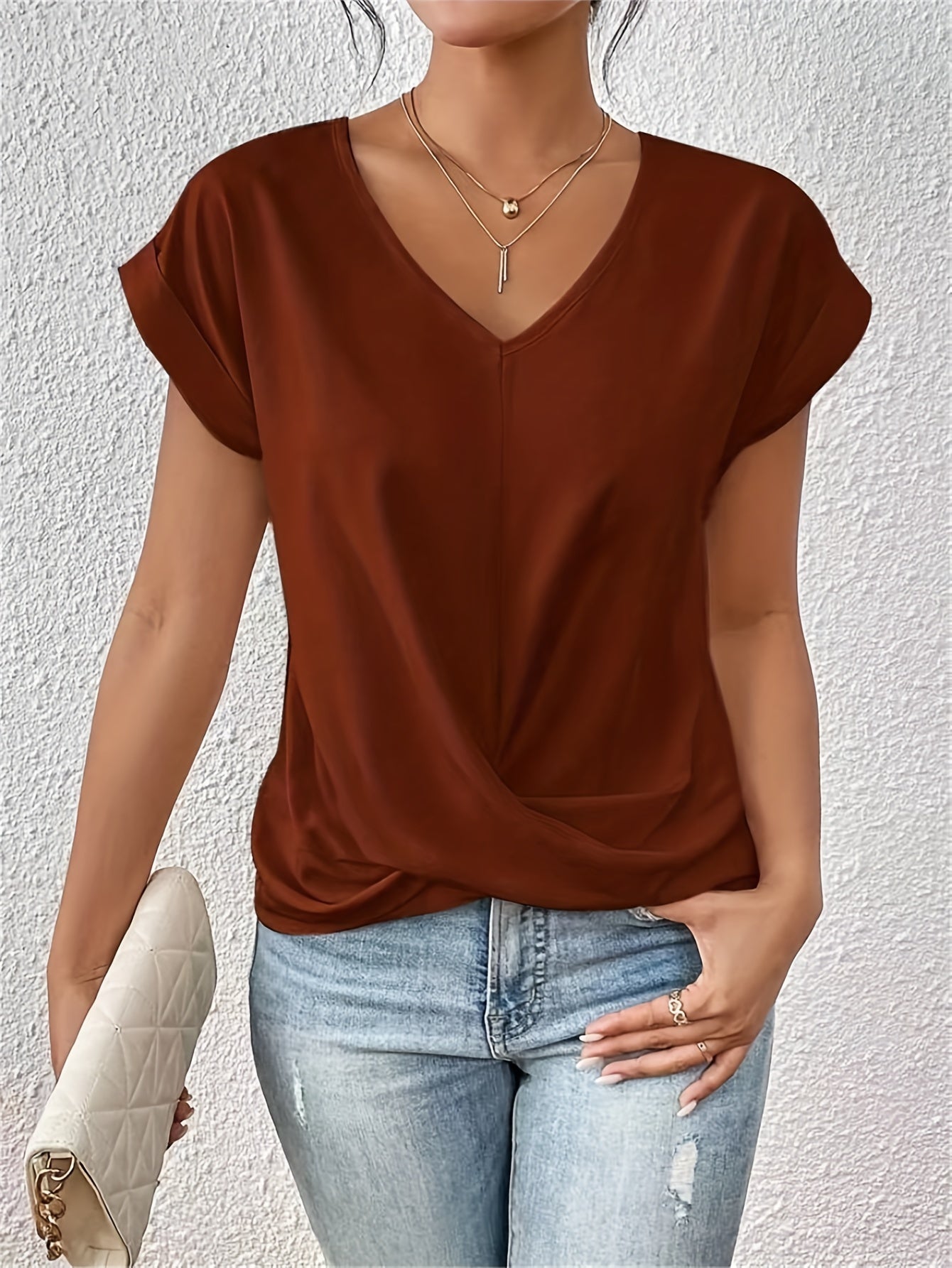 Cleo - Camiseta Casual com decote coração
