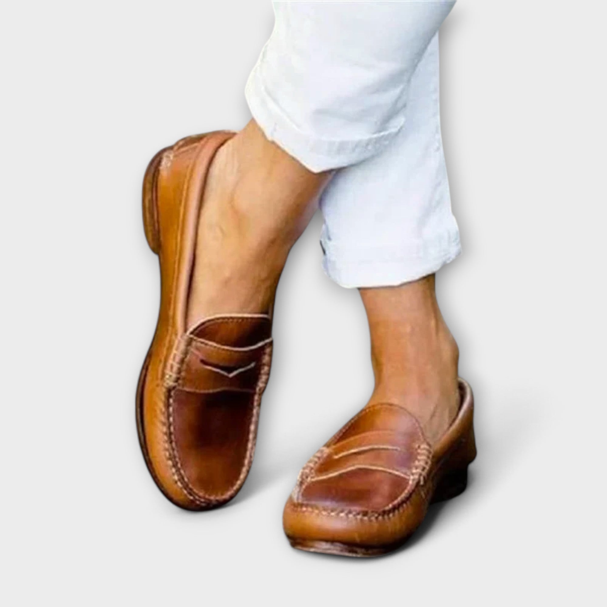 Elegante Sapato Clássico Feminino